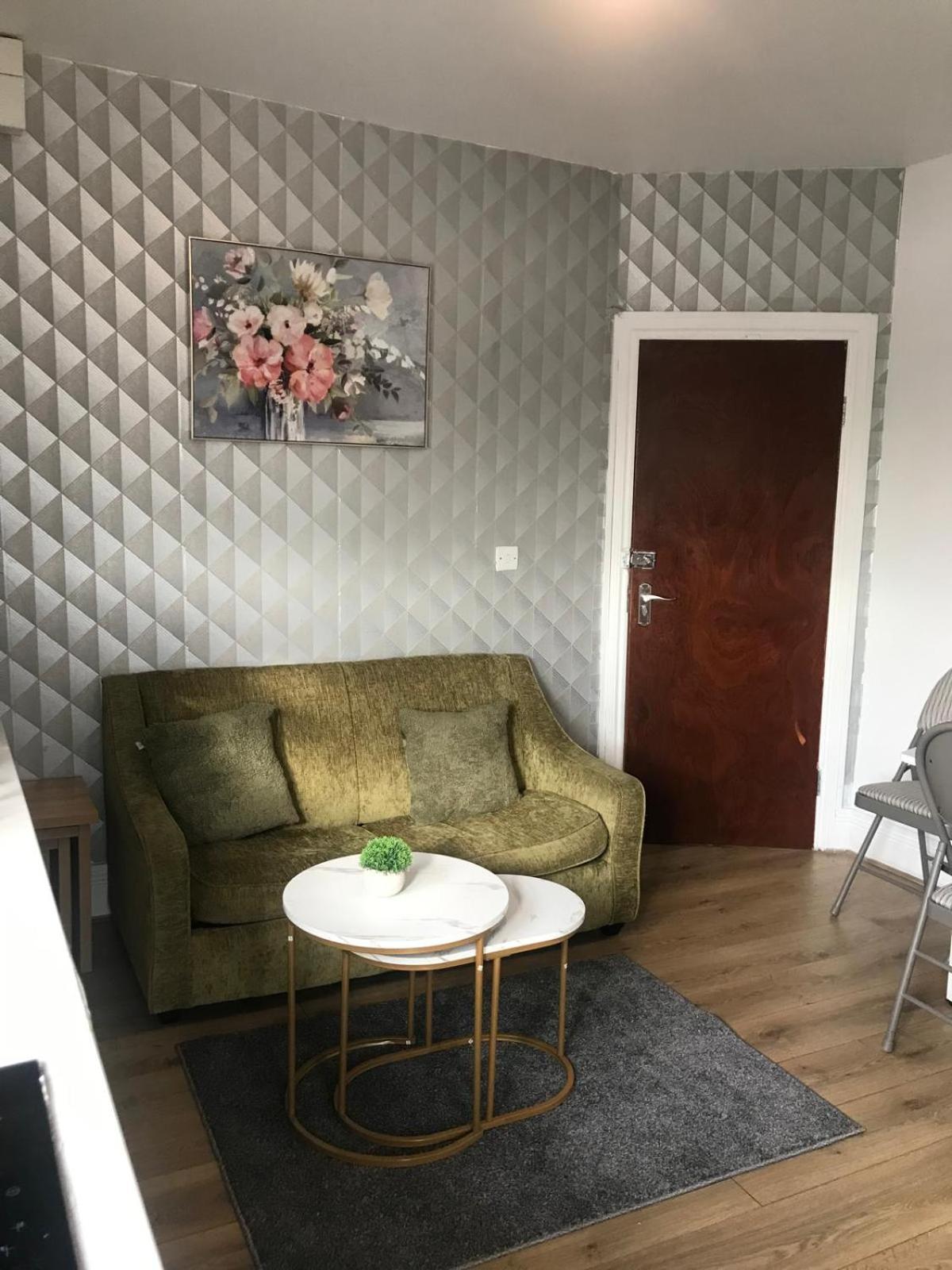 Aspire 1 Bedroom, 3 Single Beds Μπρίστολ Εξωτερικό φωτογραφία